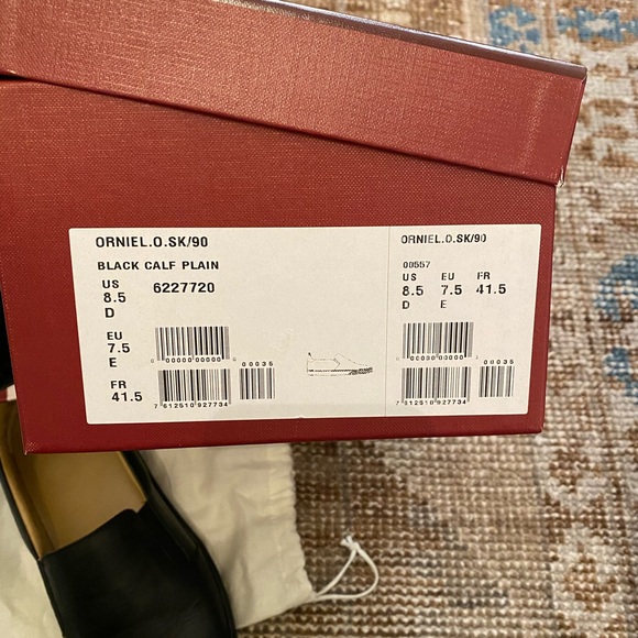 Authentic Bally slip ons - Picture 3 of 5